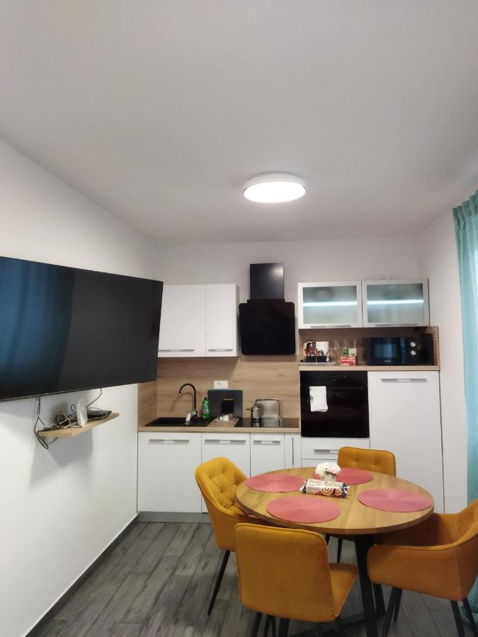 Apartman Na Jezeru 자그레브 외부 사진